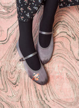 DAYLILYオリジナル刺繍ワッペン付き ストラップチャイナシューズ(Gray)