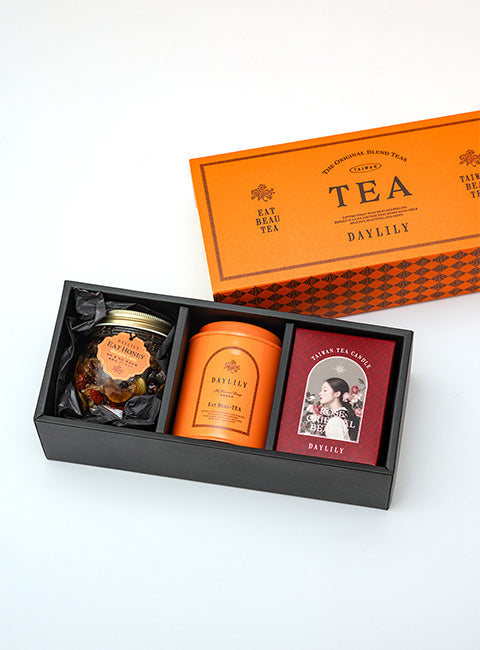 送料無料】DAYLILY HOLIDAY BOX ~ 心と身体を灯す3点セット ~（化粧