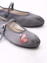 【予約注文】DAYLILYオリジナル刺繍ワッペン付き ストラップチャイナシューズ（Gray）